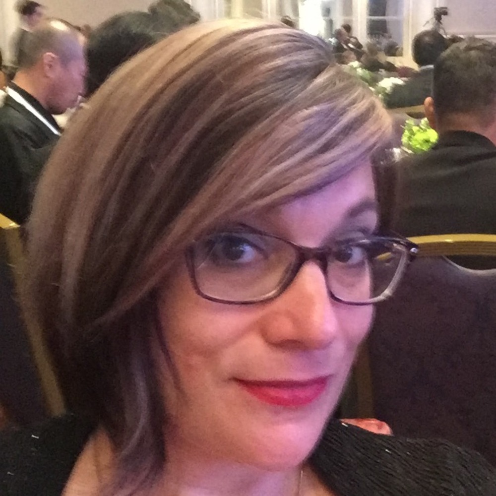 Meet your Posher, Ester